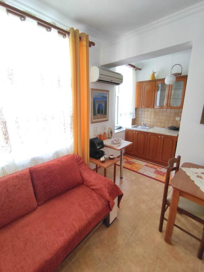 Rias Apartment Sarandë Exterior foto